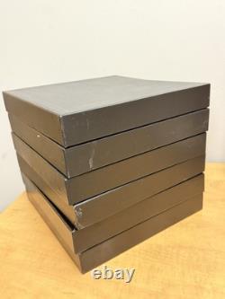 Collection de timbres en monnaie de la WWF (Fonds mondial pour la nature) + enveloppes de premier jour dans 6 albums
