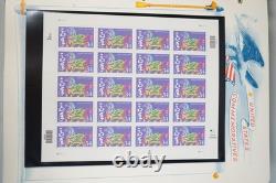 Collection de timbres neufs de 350+ de 2002 à 2004 aux États-Unis, stockée dans un album White Ace, valeur faciale 400+.