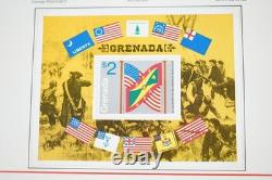 Collection de timbres neufs de plus de 400 pièces de l'ère du bicentenaire américain 1976, stockée dans un album