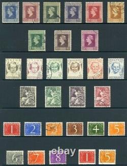 Collection de timbres neufs et oblitérés de 1927 à 2010 dans 3 albums. Valeur catalogue £2,688.00.