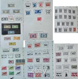 Collection de timbres-poste américains dans l'album de timbres vintage Le Capitole des États-Unis