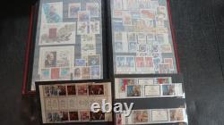 Collection de timbres russes dans un grand album de stock