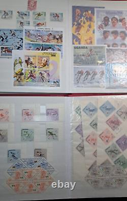 Collection de timbres sportifs thématiques dans 3 albums Lighthouse (belle collection) Voir les photos.