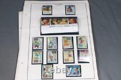 Collection de timbres tous neufs de Saint-Marin 1899-1976 de 399 sur pages d'album