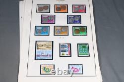 Collection de timbres tous neufs de Saint-Marin 1899-1976 de 399 sur pages d'album