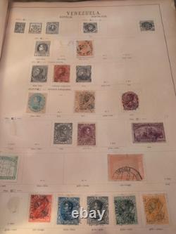 Collection de timbres vintage Plus du monde entier des années 1800 dans un album Schwanberg Briefmarken