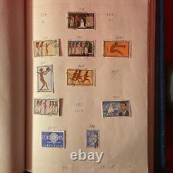 Collection de timbres vintage de la GRECE dans un album ANTIQUE 1220 1880 HERMES LIVRAISON GRATUITE