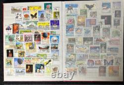 Collection de timbres vintage de plus de 800 timbres