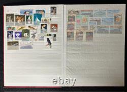 Collection de timbres vintage de plus de 800 timbres