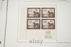 Collection des Nations Unies 1951-1975 de 275 blocs de coins neufs dans un album