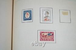 Collection éclectique de timbres aériens et de carrés découpés du monde et des États-Unis, album fait maison