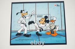 Collection mondiale Disney 1991 de 185 timbres et 70 feuilles, tous neufs dans un album