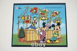 Collection mondiale Disney 1991 de 185 timbres et 70 feuilles, tous neufs dans un album