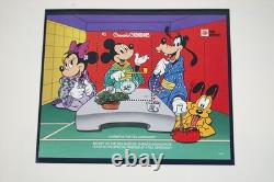 Collection mondiale Disney 1991 de 185 timbres et 70 feuilles, tous neufs dans un album