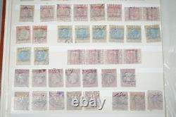 Collection mondiale de plus de 2000 timbres fiscaux dans un album, d'Italie à l'Espagne