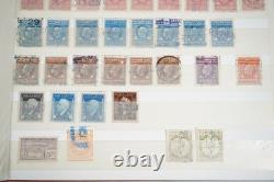 Collection mondiale de plus de 2000 timbres fiscaux dans un album, d'Italie à l'Espagne