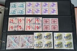 Collection mondiale de plus de 825 blocs/feuilles/carrés neufs et utilisés stockés dans un album