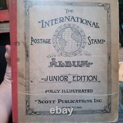 Collection mondiale de timbres dans l'album international Scott 1943 Hitler 1800s historique