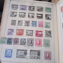 Collection mondiale de timbres dans l'album international Scott 1943 Hitler 1800s historique