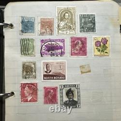 Collection mondiale de timbres neufs conservés dans un album