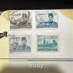 Collection mondiale de timbres neufs conservés dans un album
