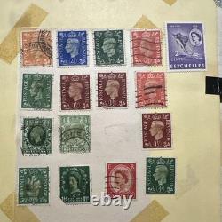 Collection mondiale de timbres neufs conservés dans un album