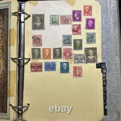 Collection mondiale de timbres neufs conservés dans un album