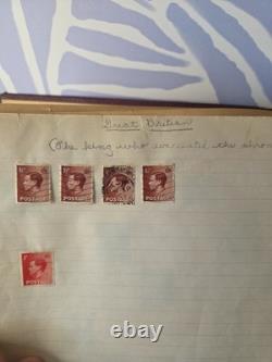 Collection mondiale de timbres vintage, 2 albums, 1 163 timbres Mudor et Paragon