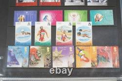 Collection mondiale des pays C de 1 700+ timbres neufs et utilisés dans un album