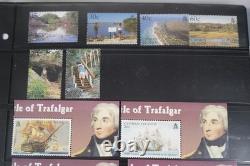 Collection mondiale des pays C de 1 700+ timbres neufs et utilisés dans un album