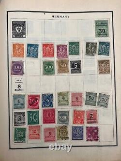 Collections de timbres du monde entier dans des albums