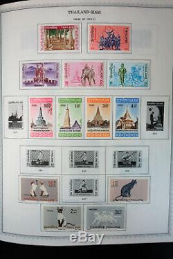 Dans Le Monde Entier Loaded 9 Années 1800 Album 2001 Stamp Collection