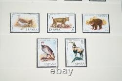 ESPAGNE ANNÉES 1970 COLLECTION COMPLÈTE DE 580 TIMBRES NEUFS CONSERVÉS DANS UN ALBUM LINDNER