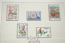 ESPAGNE ANNÉES 1980 COLLECTION DE PLUS DE 400 TIMBRES NEUFS CONSERVÉS DANS UN ALBUM LINDNER