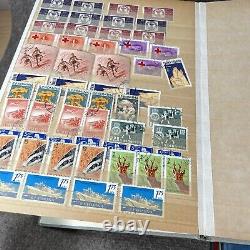 Ensemble de 6 albums de collection de timbres vintage en couverture rigide