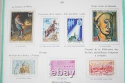 FRANCE 1960s-1990s COLLECTION DE PLUS DE 1200 TIMBRES EN GRANDE MAJORITÉ NEUFS STOCKÉS DANS UN ALBUM