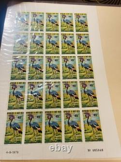 Faune du Monde 35+ Feuilles Vingt Mint Collection de Timbres Incroyable Collectionnable