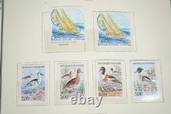 France 1989-2005 Collection de plus de 1 000 timbres neufs et oblitérés conservés dans un album Scott