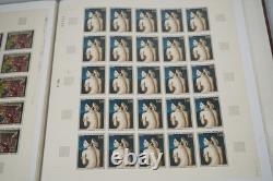 France Collection de 30 feuilles complètes d’art neuves conservées dans 2 albums Pioneer