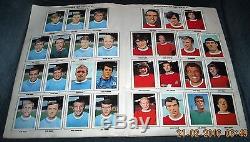 Fs 1968/69 Merveilleux Monde D'album De Timbres Photo De Football-100% Complet