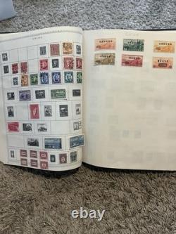 GRAND ALBUM DE TIMBRES-POSTE DU MONDE ENTIER BIEN REMPLI, DES MILLIERS DE TIMBRES DE PLUS DE 100 PAYS