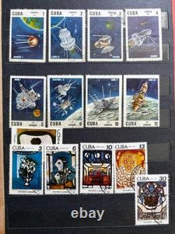 Grand album vintage de collection de timbres du monde entier – 450 timbres – Pologne, espace, animaux