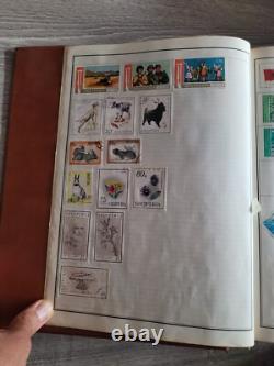 Grand et Épais Album de Timbres Harris avec 10 800 Timbres du Monde Entier, Très Bon État