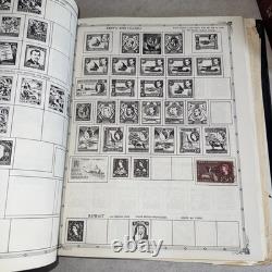 Grand lot de collection d'album de timbres de plus de 1 000 Canada et pays étrangers Croisés en vrac