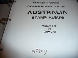 Grande Collection De Timbres D'australie Inc 2 Albums Sg Imprimés. Des Centaines Dépensés