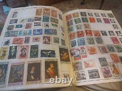 Grande Collection de Timbres du Monde Entier dans l'Album Explorer He Harris de 1969. Superbe Exemplaire