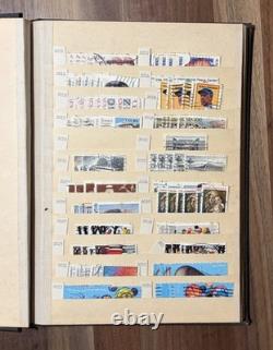 Grande collection de timbres américains d'occasion dans un album vintage 1800-1980+ des centaines triées