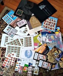 Grande collection de timbres de lot de livrets USPS, FDC, livres, plus de 500 timbres neufs.