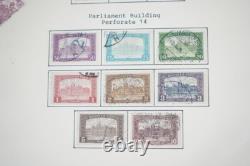 HONGRIE 1870-1940 COLLECTION DE PLUS DE 550 TIMBRES NEUFS ET USAGÉS DANS UN ALBUM CARDINAL
