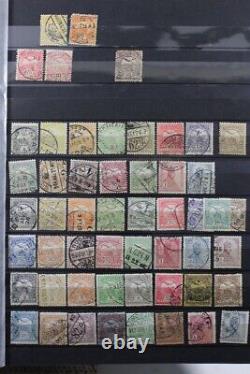 HONGRIE 1871-1998 Collection de timbres avancée avec 300+ pages imperforées